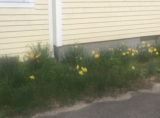 492 State Rd, Plymouth, MA 02360