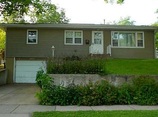 3624 Harold Ct SE, Cedar Rapids, IA 52403