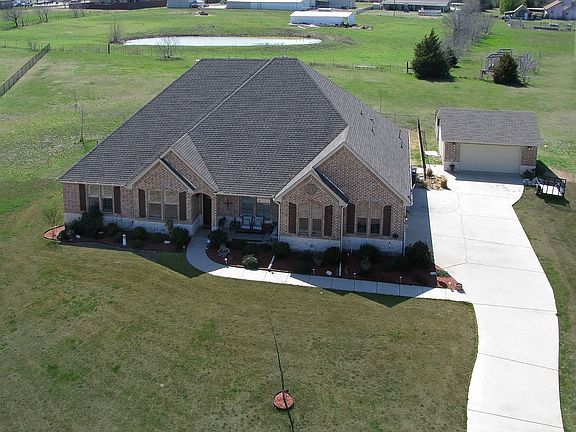 www.LuxuryRockwallHomes.com