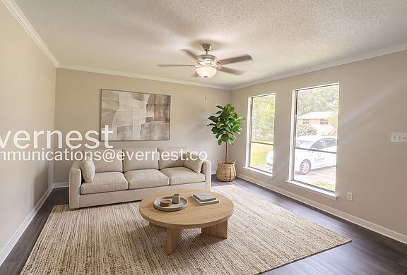 3rd image of 4815 Vise Rd