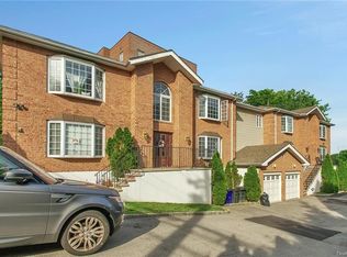 740 Pelham Rd, New Rochelle, NY 10805