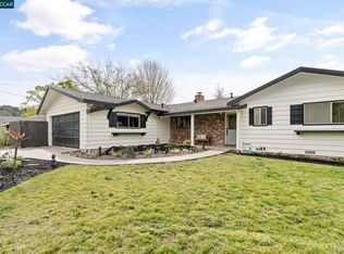 1024 Sanders Dr, Moraga, CA