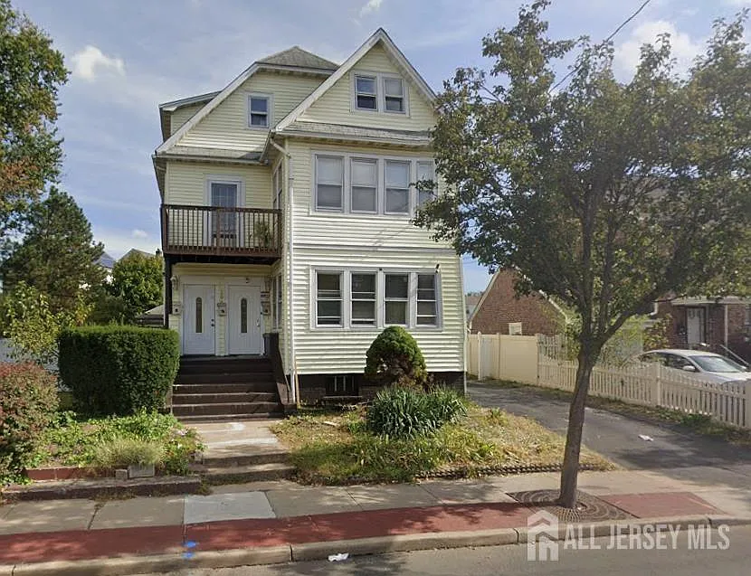 206 Washington Ave
