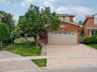 2054 Teeside Ct, Mississauga, ON L5M3E5