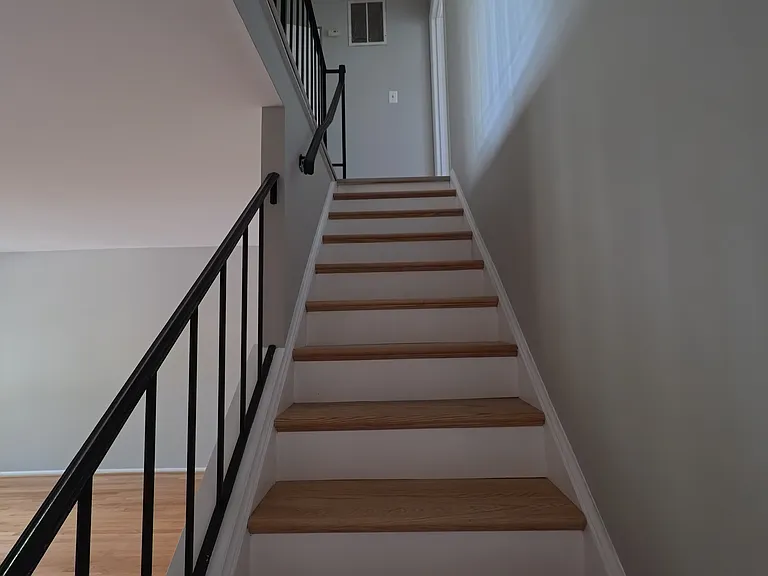 621 Ivy League Ln — Photo 16