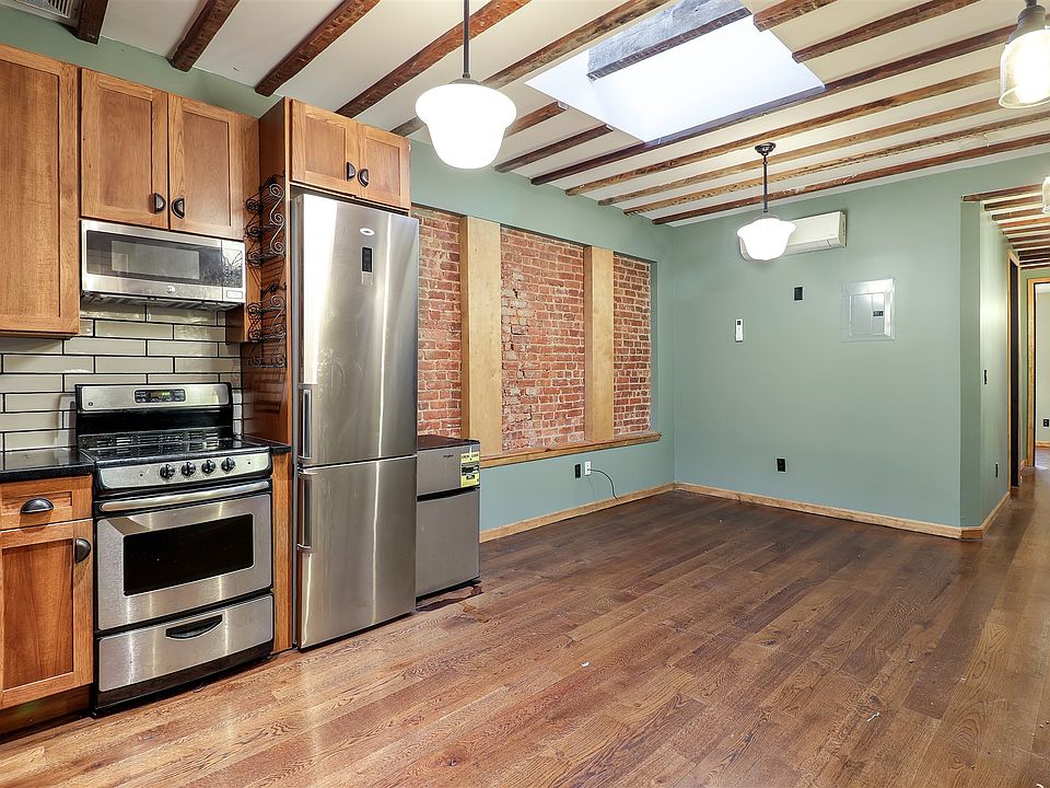 1st image of 167 Humboldt St #1S