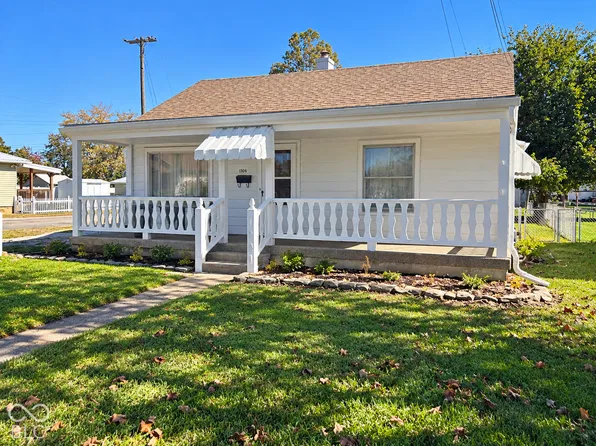 1304 Meridian St, Shelbyville, IN 46176