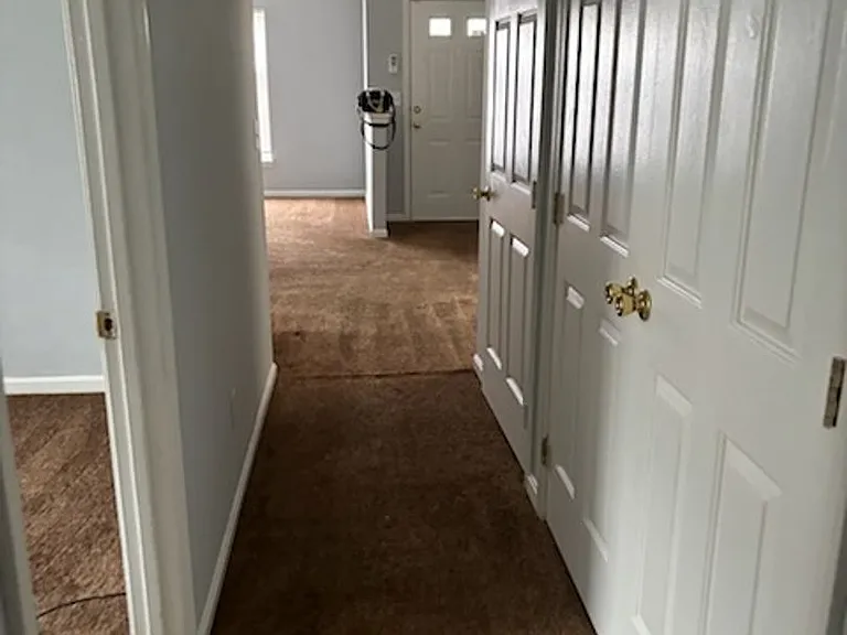 2512 Cedar St — Photo 8