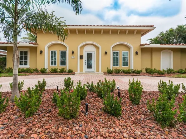 4930 NE 27th Ave, Pompano Beach, FL 33064