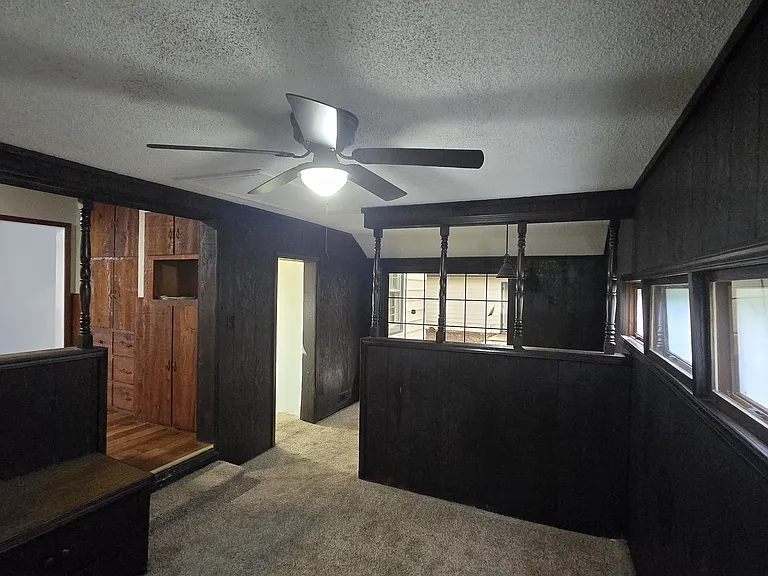 603 S Pershing Ave — Photo 11