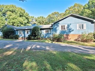 328 Elysian Dr, Mooresville, NC 28117