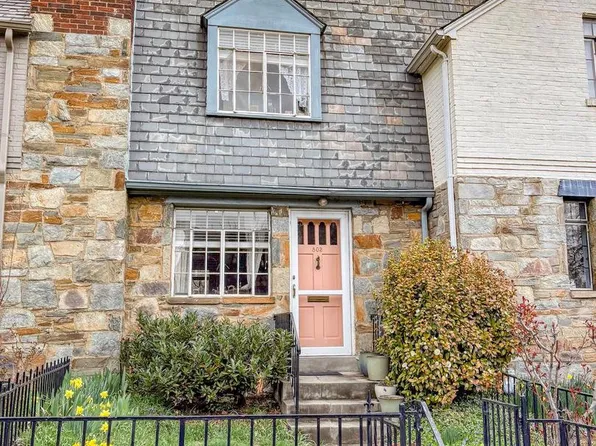 803 Chetworth Pl, Alexandria, VA 22314