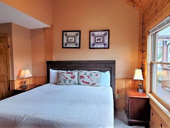 5th image of 407 Big Bear Way