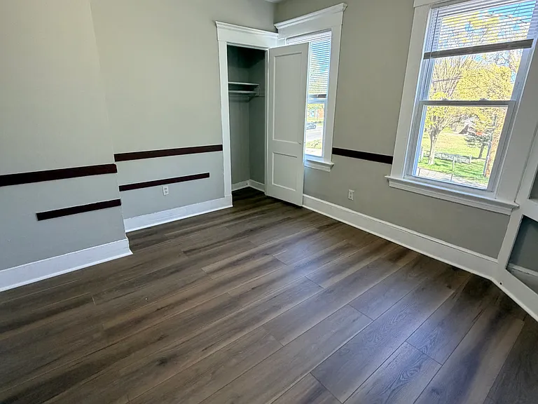 401 Sherman Ave #6 — Photo 10