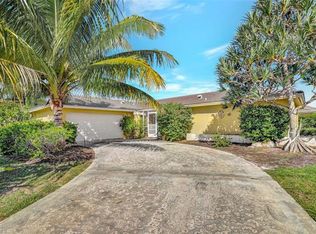 1426 Biscayne Way, Marco Island, FL 34145