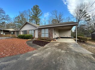 228 Huffaker Rd NW #A, Rome, GA 30165