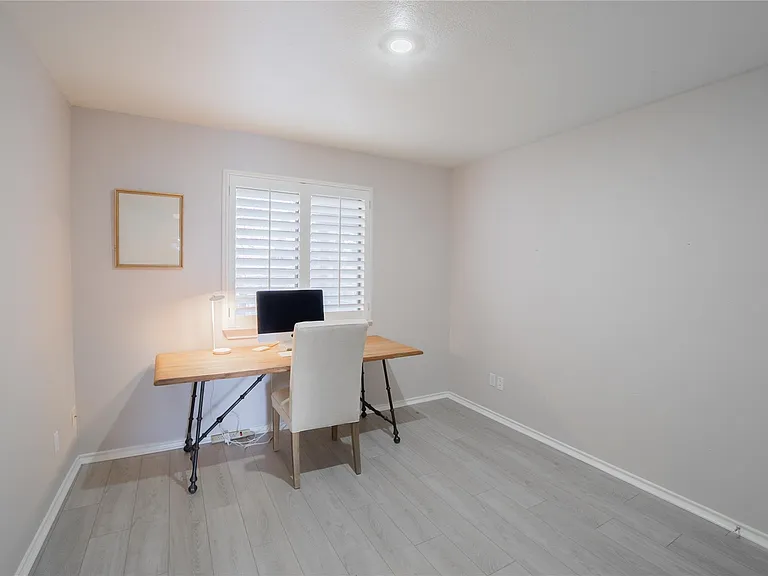 8200 Neely Dr #209 — Photo 13