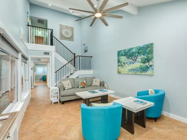 7516 Stewart Rd, Galveston, TX 77551