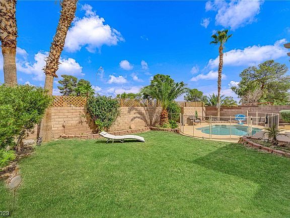 5th image of 4186 Sandcastle Dr
