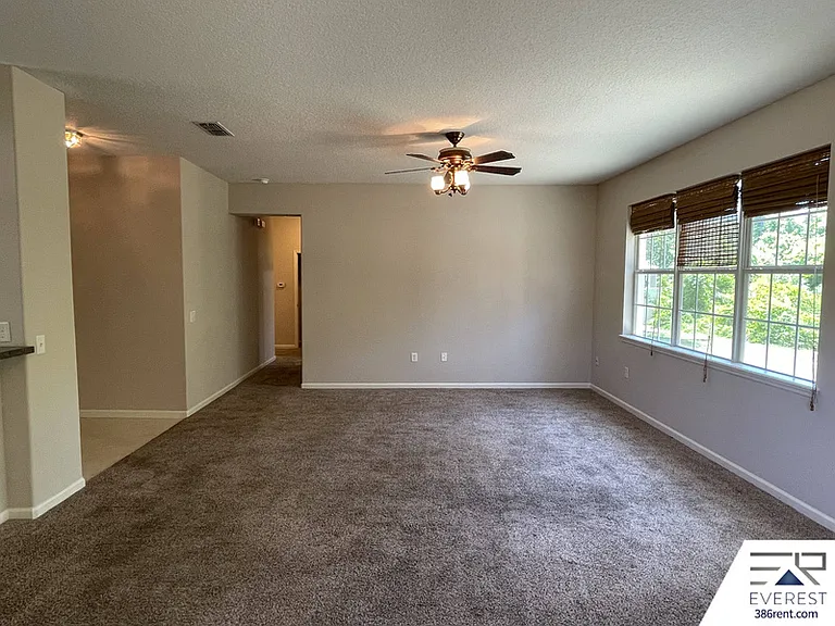 2 Roxboro Dr — Photo 9
