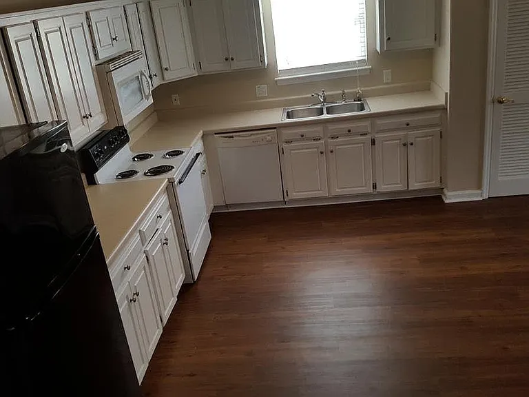 Avalon Acres Ct — Photo 3