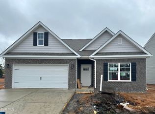 667 Saint Andrews Dr, Kingsport, TN 37664