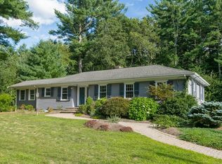 195 Hayward Mill Rd, Concord, MA 01742