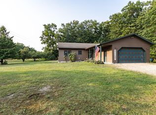 6084 Mullett Burt Rd, Cheboygan, MI 49721