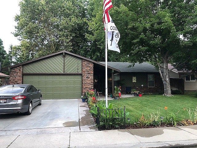 2nd image of 7788 W Long Dr