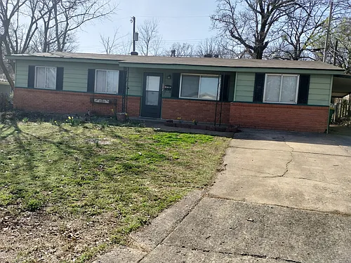 5219 Pike Ave Photo 1