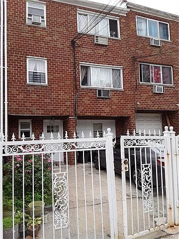 1st image of 934 E 214th St