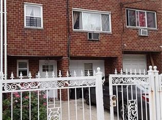 934 E 214th St, Bronx, NY 10469