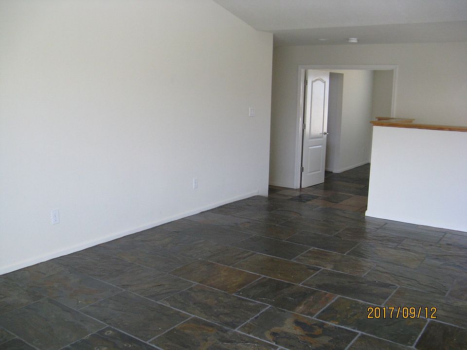 1st image of 4076 Heaton Ct