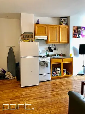 Rented by Point NYC | media 17