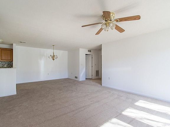 3rd image of 3086 Westminster Dr APT 103