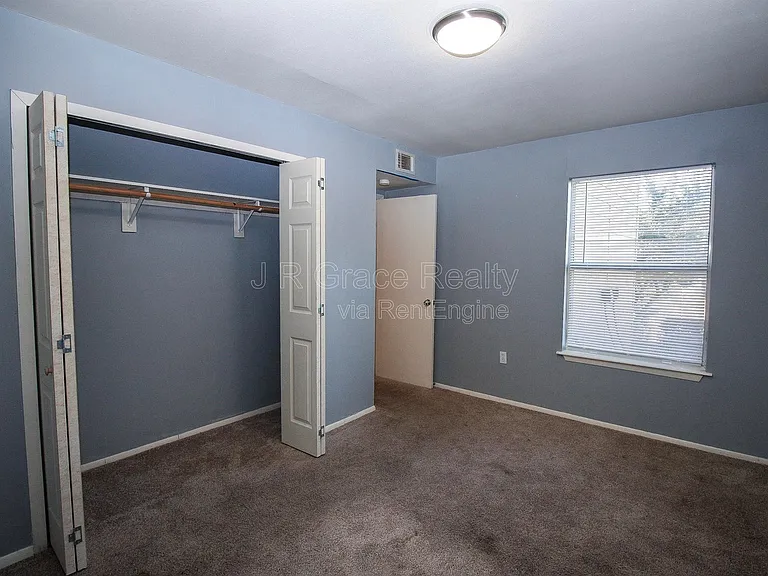 1500 Lake Shore Dr #201 — Photo 13