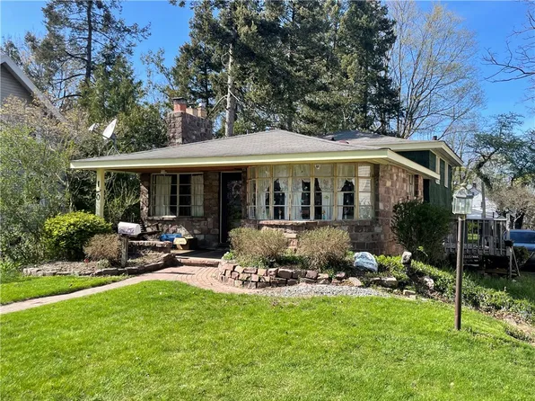 170 Avondale Rd, Rochester, NY 14622