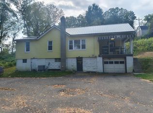 112 Ashland Ave, Butler, PA 16001