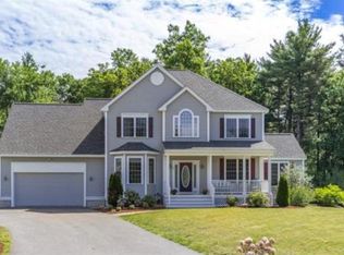 5 Lilac Ln, Ayer, MA 01432