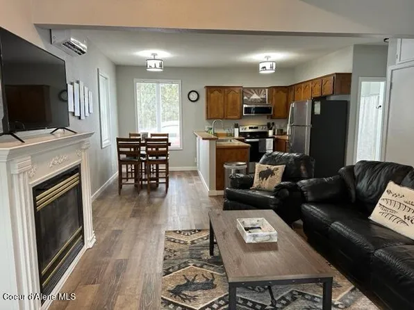 13 Emerson Ln, Kellogg, ID 83837
