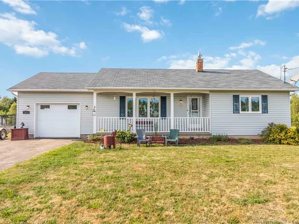 66 Briggs Cross Rd, Moncton, NB E1G 2X8
