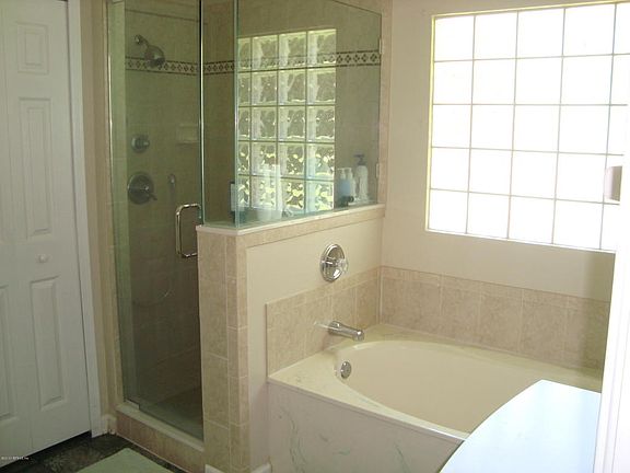5th image of 12338 Pleasure Bay Ct