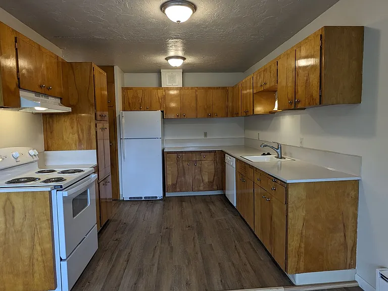 Park Village Apartments — Photo 56