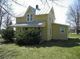 214 Woodard Ave, Angola, IN 46703
