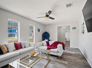 4802 Pine St, Seabrook, TX 77586