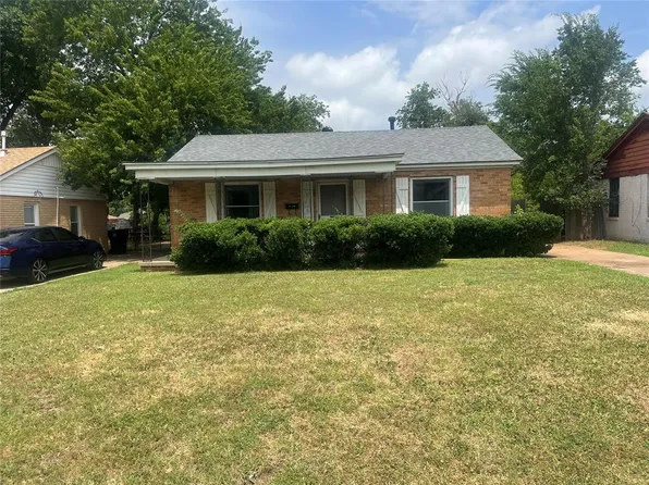 327 E Harmon Dr, Midwest City, OK 73110