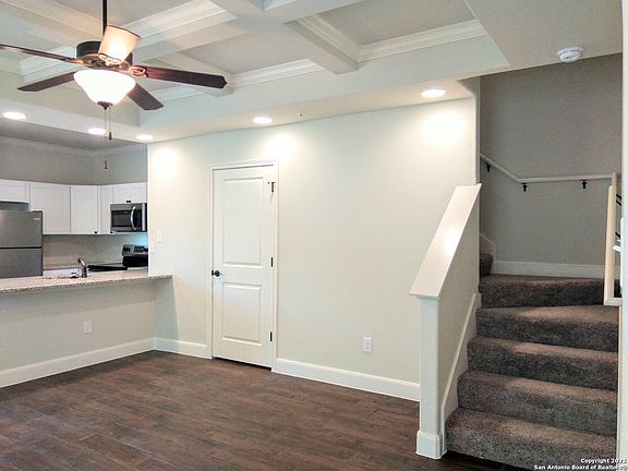 5th image of 6315 Melanzane Ave Unit 4