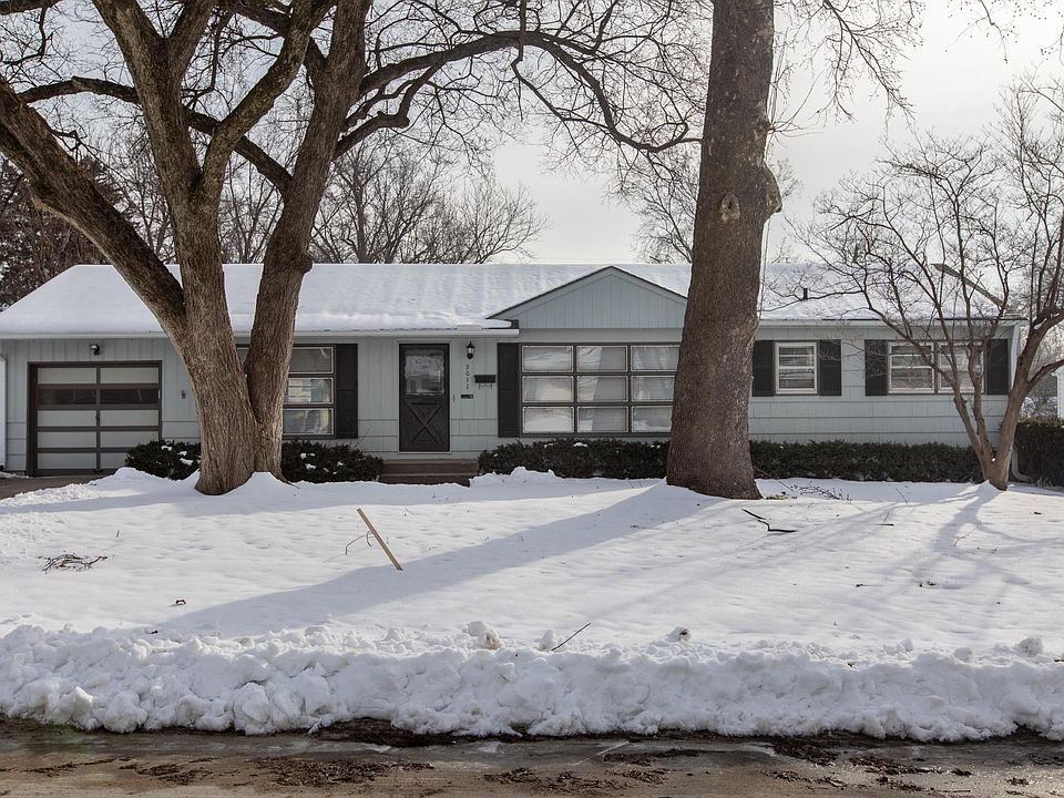 1st image of 9011 Hemlock Dr