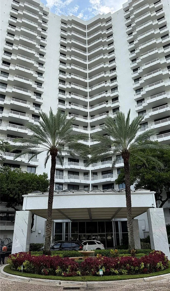Parc Central Aventura Eas — Photo 1