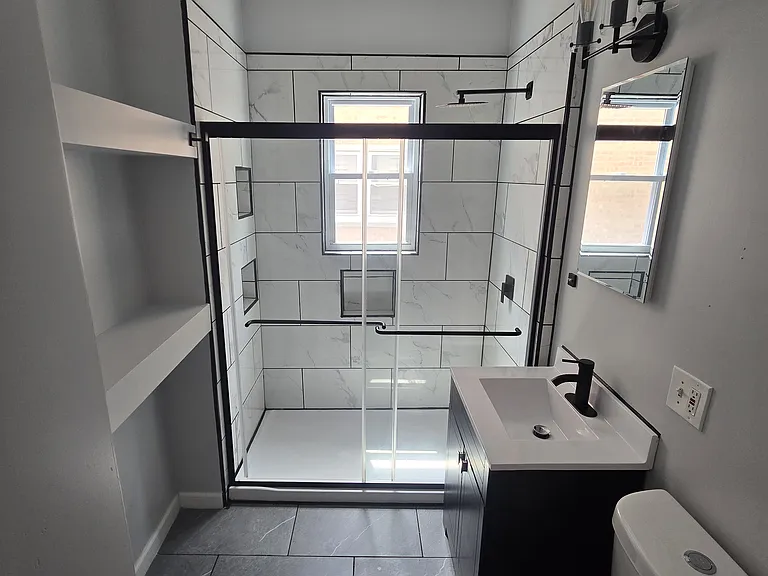 2730 N Marmora Ave #1 — Photo 11